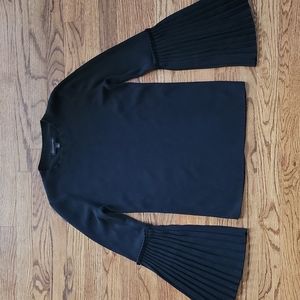 NEW Banana Republic Bellsleeve Sweater